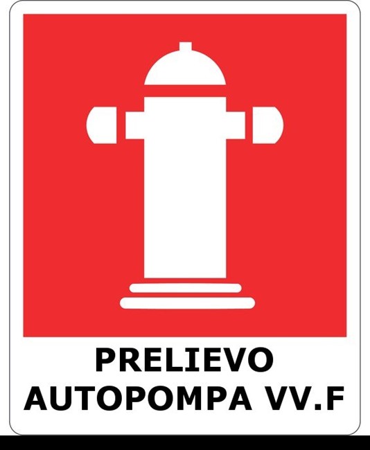 Cartello antincendio con scritta 'prelievo autopompa vv.f.'