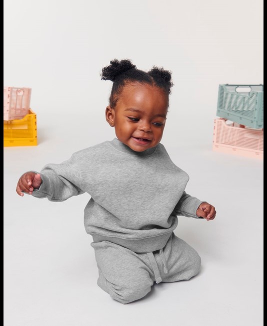 L'iconica felpa girocollo per neonati Stanley Stella Baby Changer